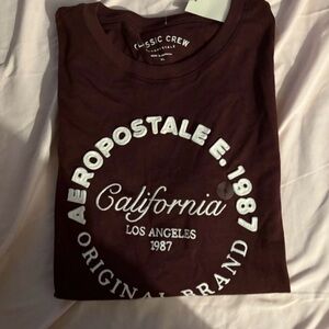 2/25$ 🍓⭐️Aeropostale Women's Classic Crew Neck T-Shirt - Maroon